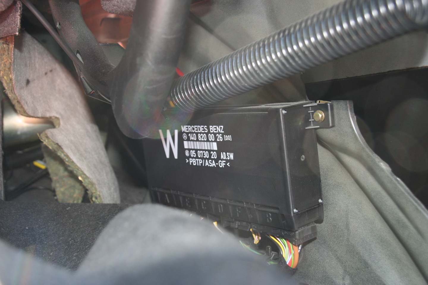 Mercedes benz parking sensors problem