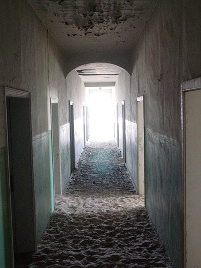 05697KolmanskopSykehuskorridor.jpg