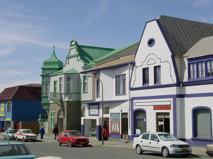 05699LuderitzTyskMenKanskjeIkkeFargene.jpg
