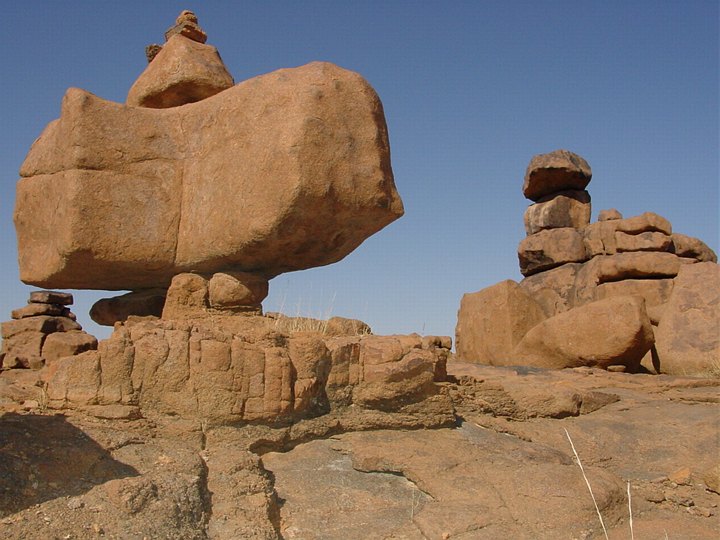 05772GiantsPGDenSteinenFlyrNesten.jpg