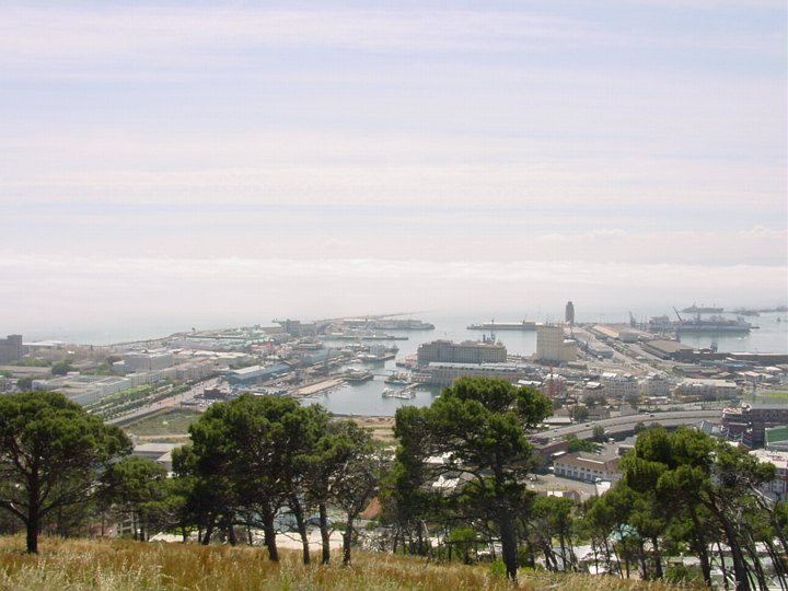 05955CapeTownWaterfrontFraSignalHill.jpg