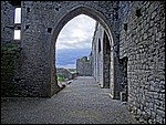 DSC08582CashelFintGammeltKloster.JPG