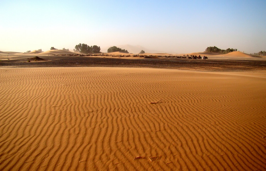 DSC06957MerzougaHeleGravplassen.JPG