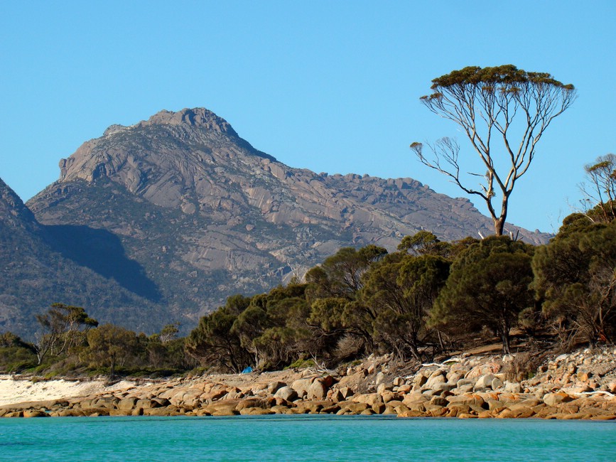 DSC07631FreycinetMountDoveRuler.JPG