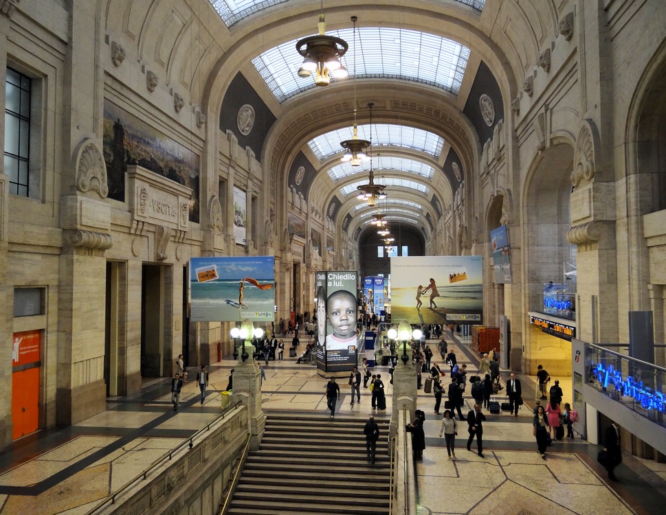 DSC03071MilanoVentehallen.JPG