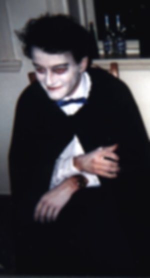 Would you trust this man? Would you lend him your money?